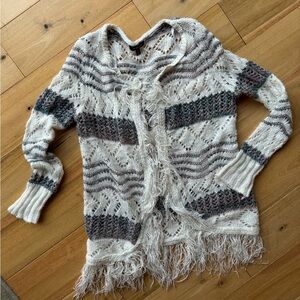 Takara Girls cardigan size M fringe sweater‎ stripped
